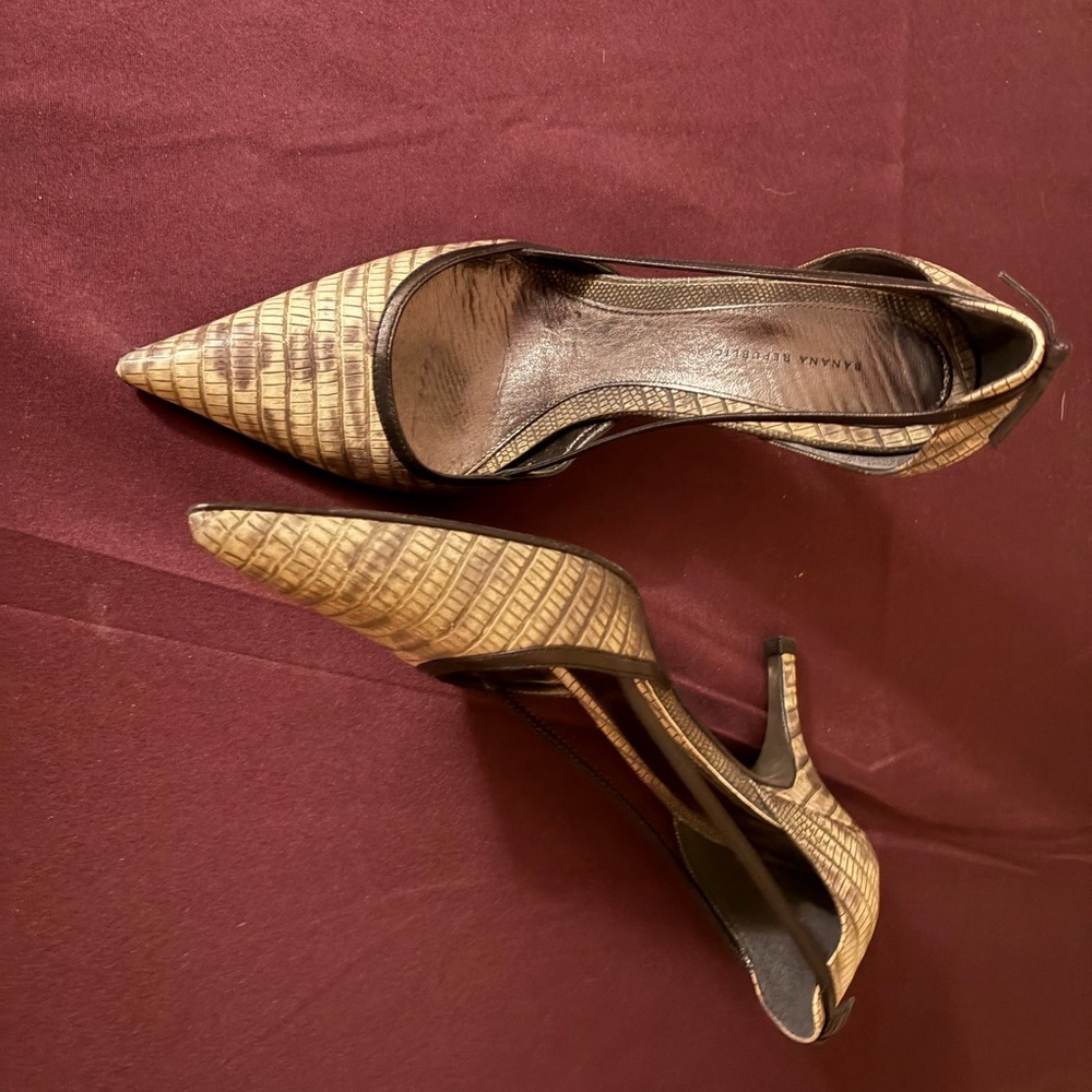 Elegant Snakeskin Textured Women's Heels